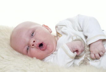 宝宝“咳｀咳｀咳”是不是咳成肺炎了？
