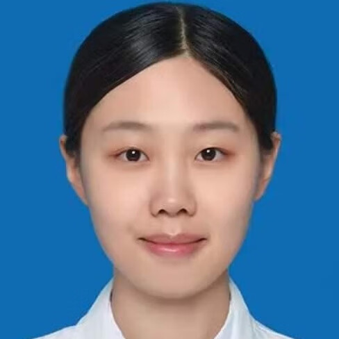 李佳妮