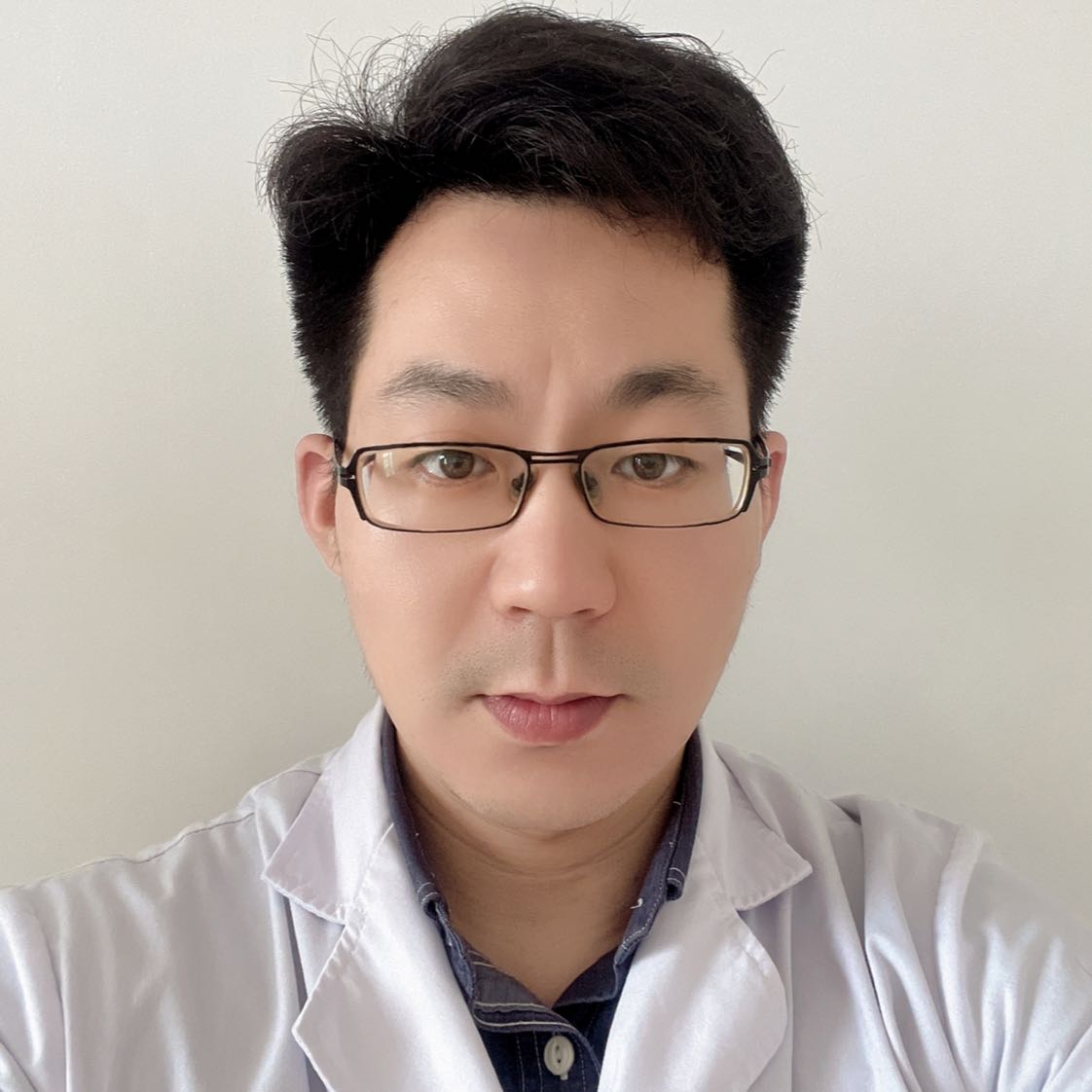 包含廣州醫(yī)學(xué)院附屬兒童醫(yī)院黃牛掛號(hào)合理收費(fèi)的詞條