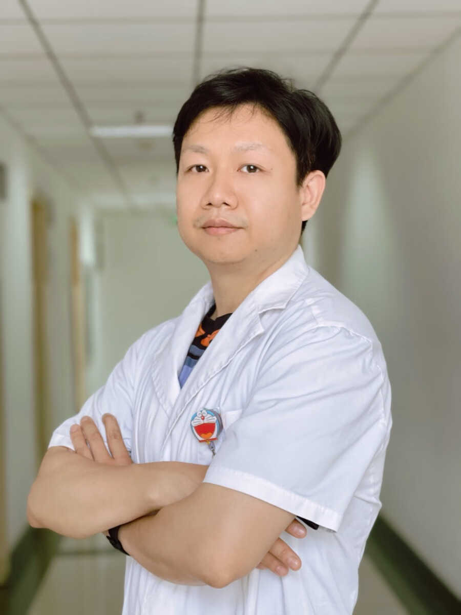 包含首都醫科大學附屬北京口腔醫院重癥中心大夫名單(今天/掛號資訊)的詞條